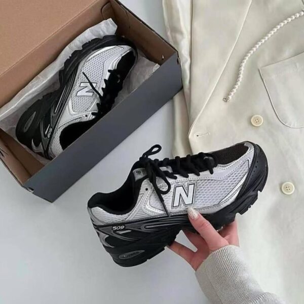 New Balance 509 Sneakers – Silver & Black