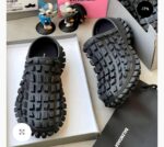Balenciaga Bouncer Clogs black